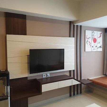 Cozy Room In Orange County Suite-Apartment In Lippo-Cikarang Cbd Exteriör bild